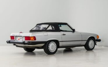 Mercedes-Benz-SL-Class-Cabriolet-1988-8