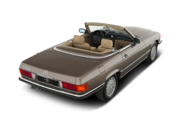 Mercedes-Benz-SL-Class-Cabriolet-1989-12