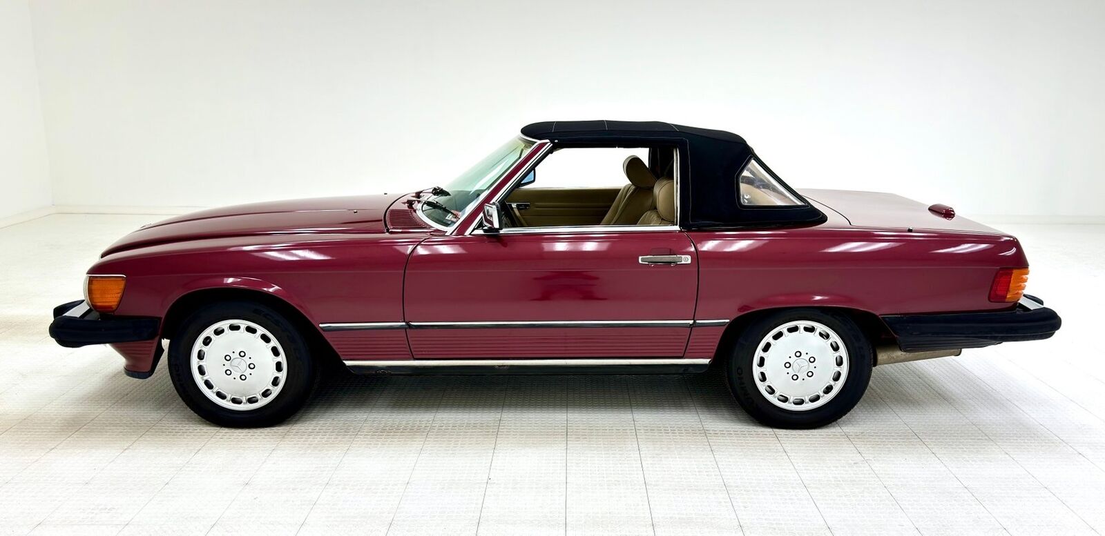 Mercedes-Benz-SL-Class-Cabriolet-1989-2