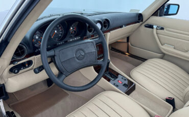 Mercedes-Benz-SL-Class-Cabriolet-1989-21