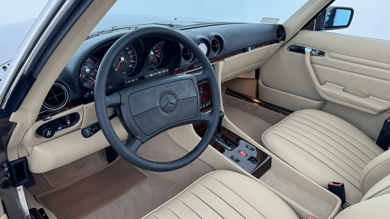 Mercedes-Benz-SL-Class-Cabriolet-1989-21