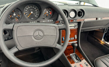 Mercedes-Benz-SL-Class-Cabriolet-1989-28