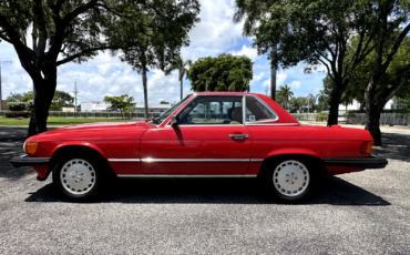 Mercedes-Benz-SL-Class-Cabriolet-1989-30