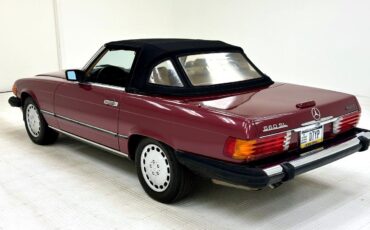 Mercedes-Benz-SL-Class-Cabriolet-1989-4