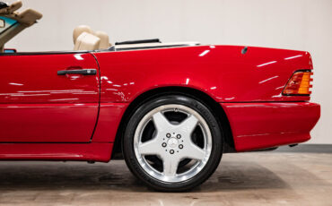 Mercedes-Benz-SL-Class-Cabriolet-1995-26