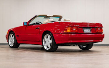 Mercedes-Benz-SL-Class-Cabriolet-1995-30