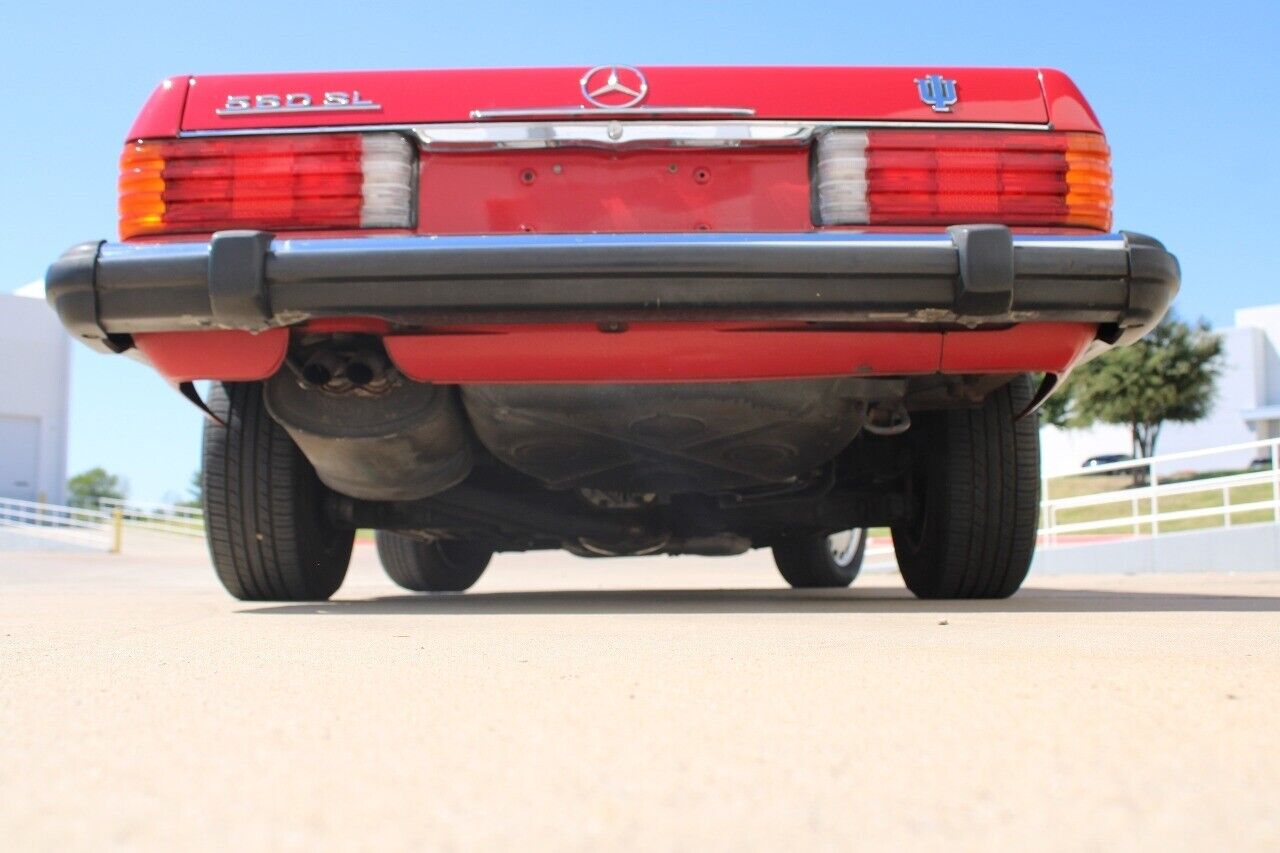 Mercedes-Benz-SL-Class-Coupe-1987-6