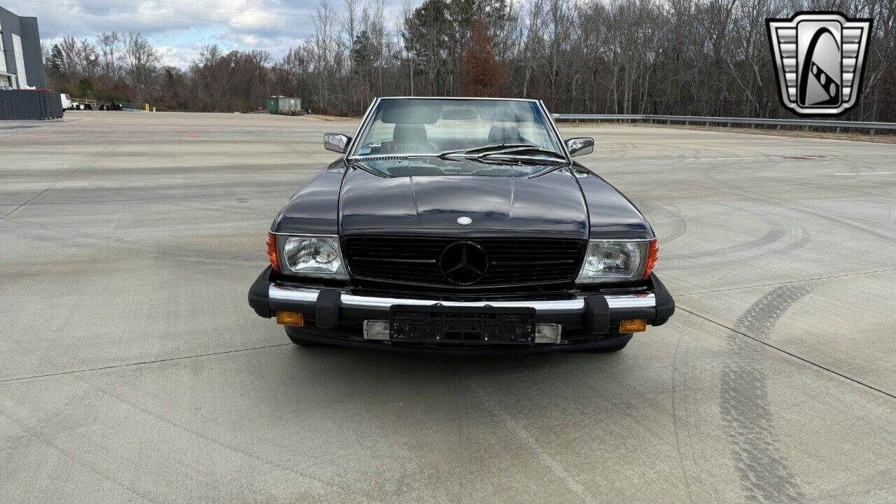 Mercedes-Benz-SL-Class-Coupe-1989-2