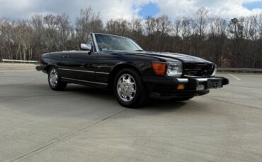 Mercedes-Benz-SL-Class-Coupe-1989-7