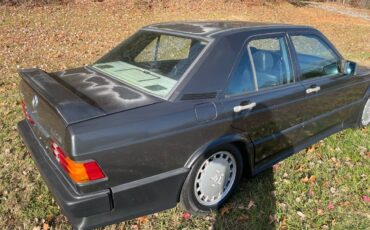 Mercedes-benz-190e-2.3-16-1986-12