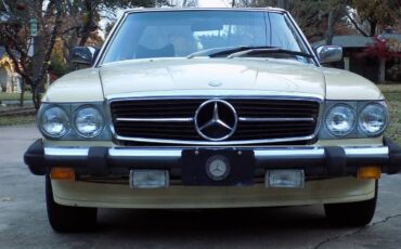 Mercedes-benz-1979-5