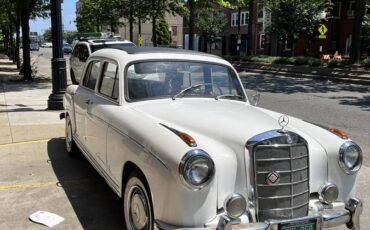 Mercedes-benz-220s-1957-6