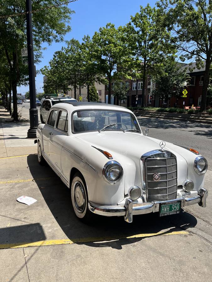 Mercedes-benz-220s-1957-6