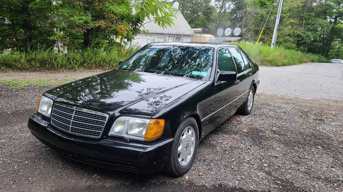 Mercedes-benz-300se-1993-17