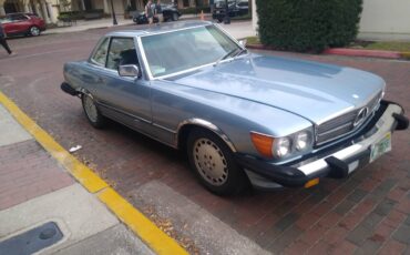 Mercedes-benz-560sl-1988-3