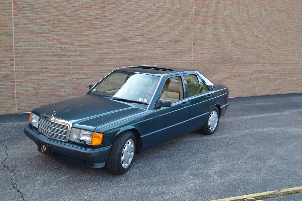 Mercedes-benz-Benz-190e-1993-1