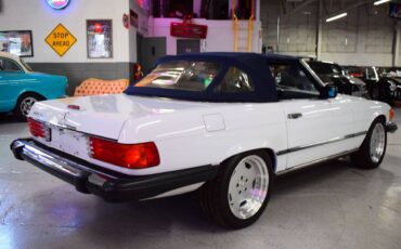 Mercedes-benz-Benz-350k-560sl-1988-3