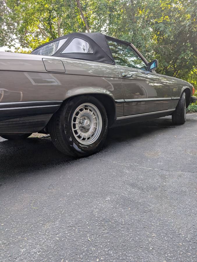 Mercedes-benz-Benz-380sl-1985-8