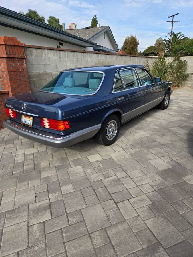 Mercedes-benz-Benz-500-sel-1984-2