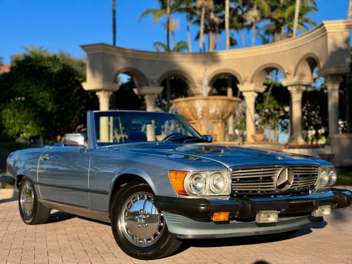 Mercedes-benz-Benz-560sl-1986-23