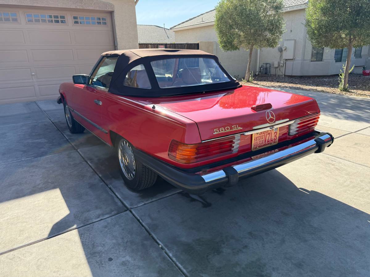 Mercedes-benz-Benz-560sl-1988-3