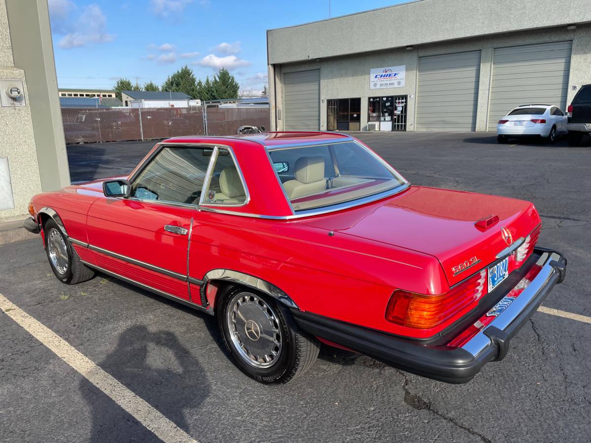 Mercedes-benz-Benz-r107-560sl-1989-4