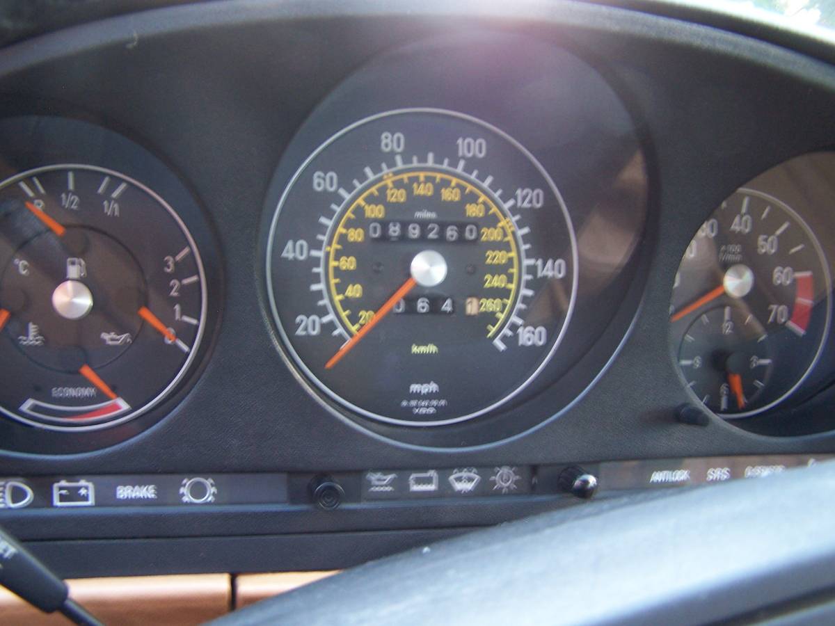 Mercedes-benz-Benz-sl-500-1986-6