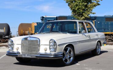 Mercedes-benz-benz-250s-1967-21