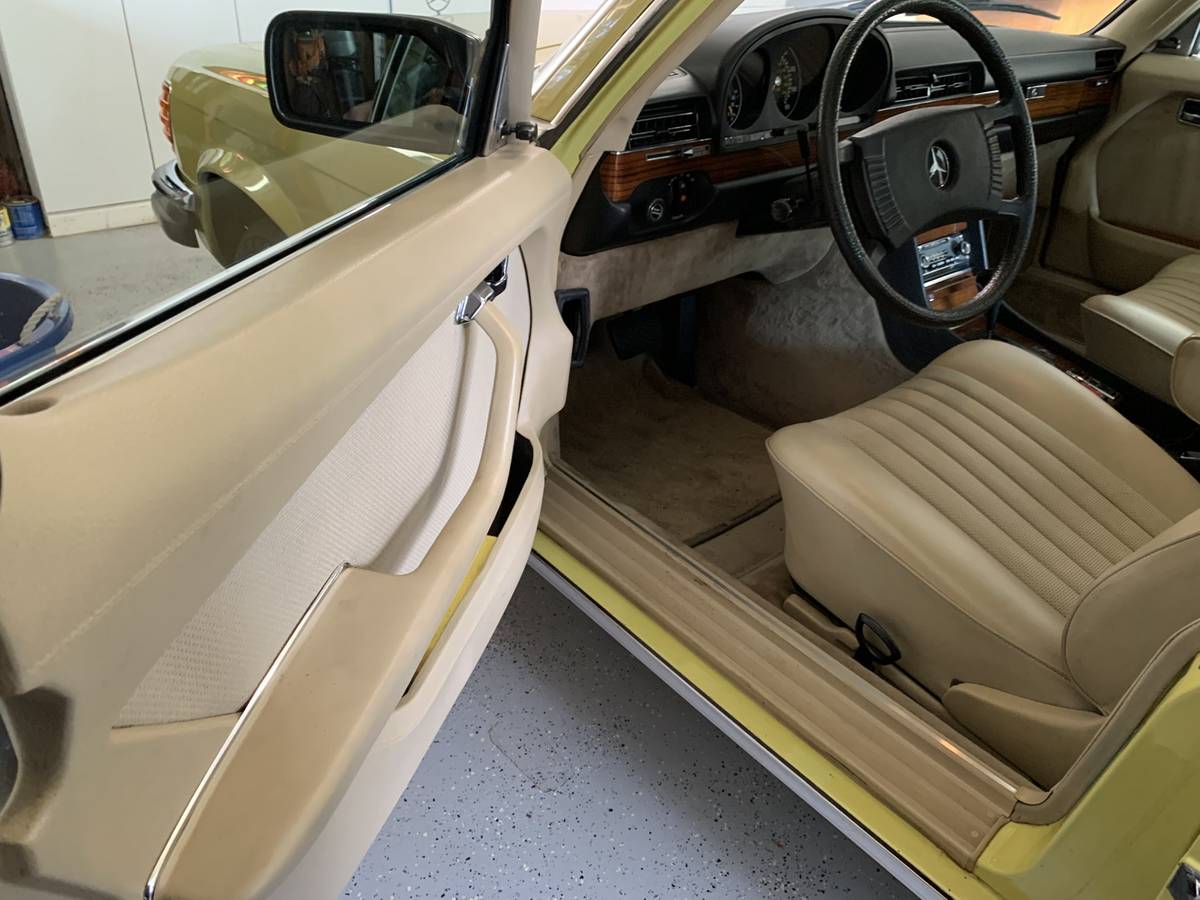 Mercedes-benz-benz-280se-1979-10