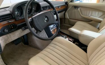 Mercedes-benz-benz-280se-1979-9