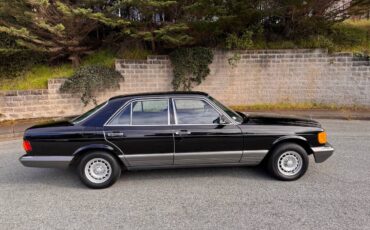 Mercedes-benz-benz-380se-1985-1