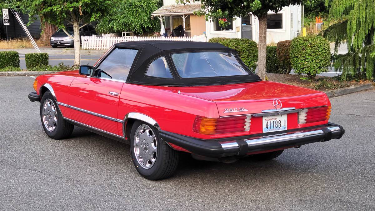 Mercedes-benz-benz-380sl-1984-7