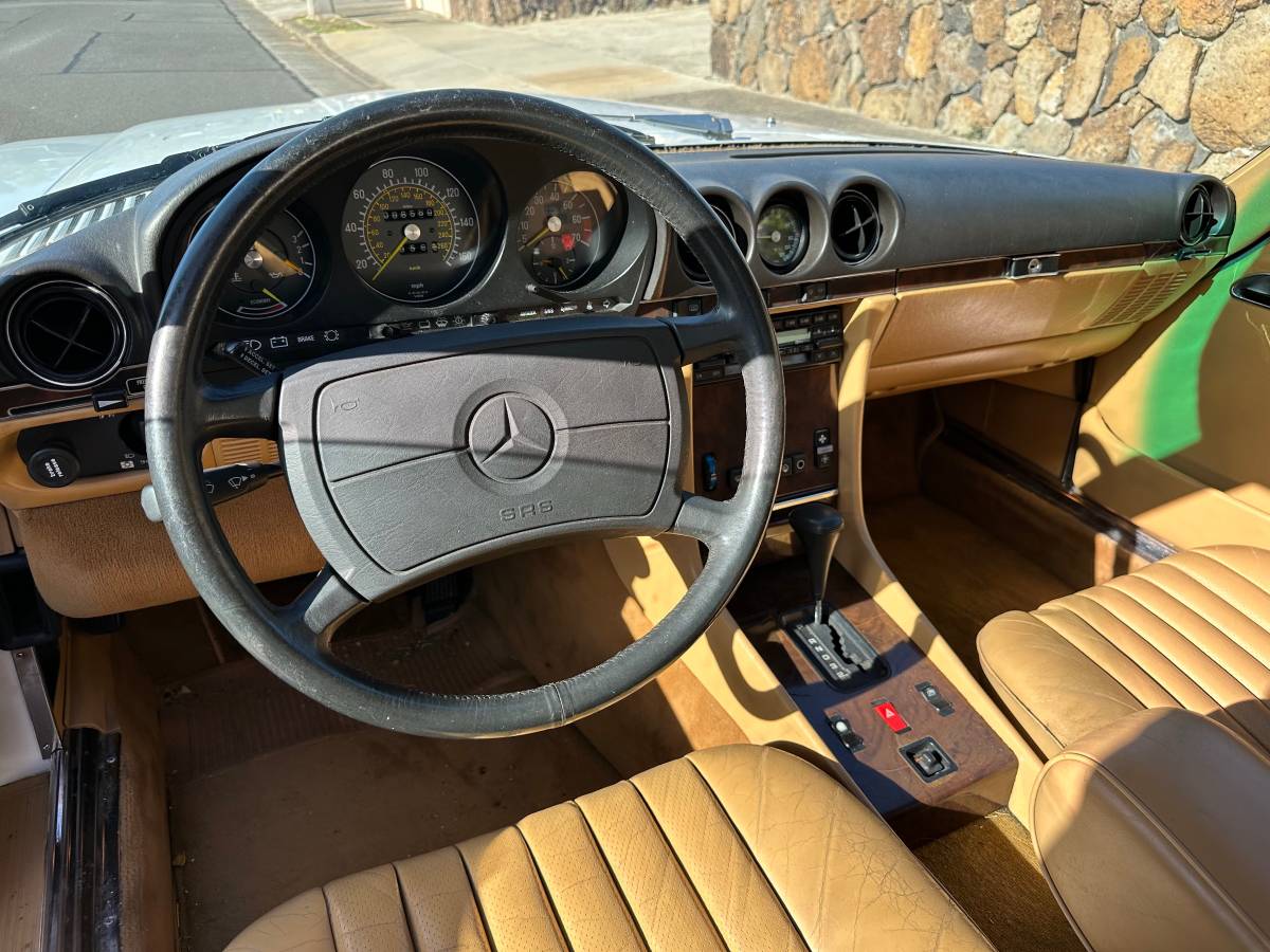 Mercedes-benz-benz-560-sl-1987-9