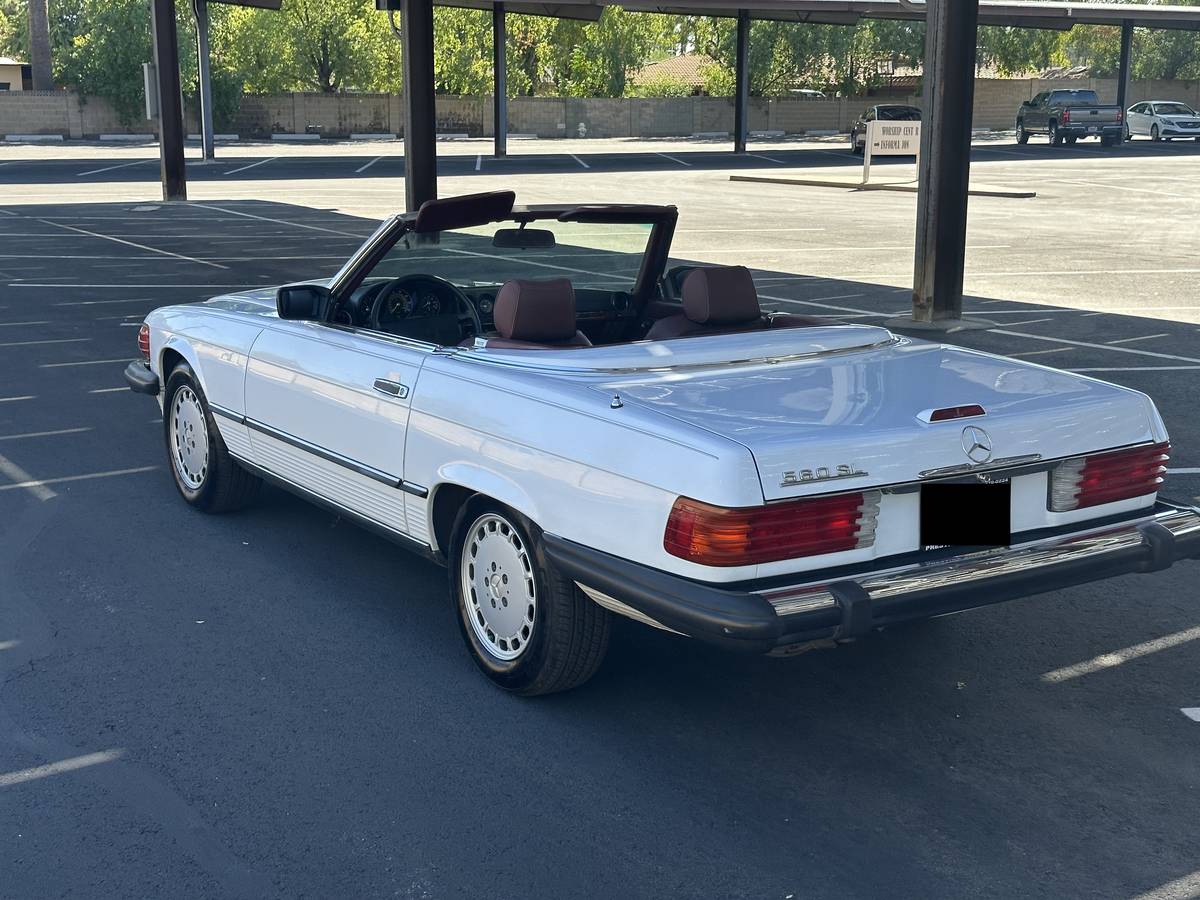 Mercedes-benz-benz-560sl-1989-14