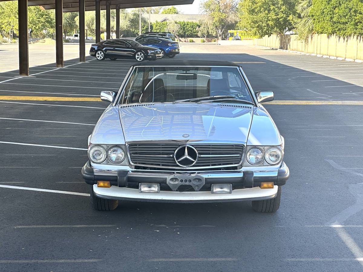 Mercedes-benz-benz-560sl-1989-9