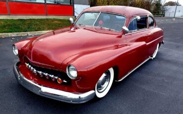 Mercury 2 Dr Custom  1950