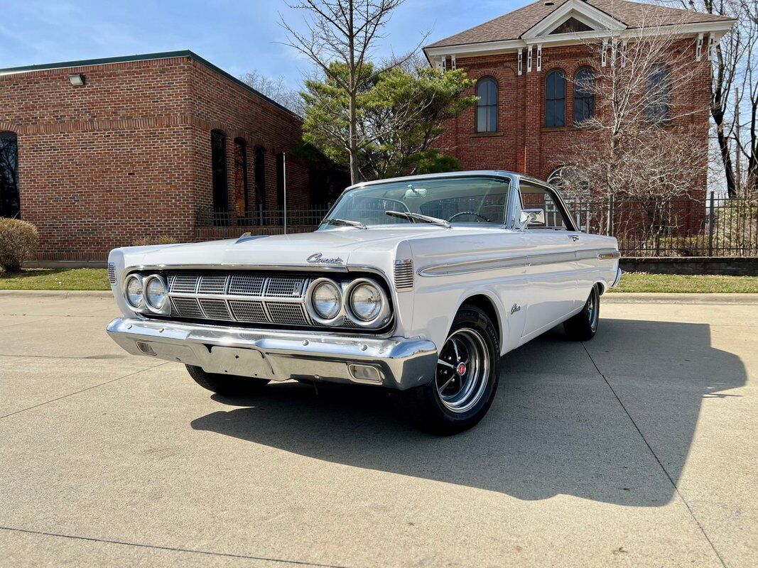 Mercury-Comet-Caliente-Coupe-1964-1