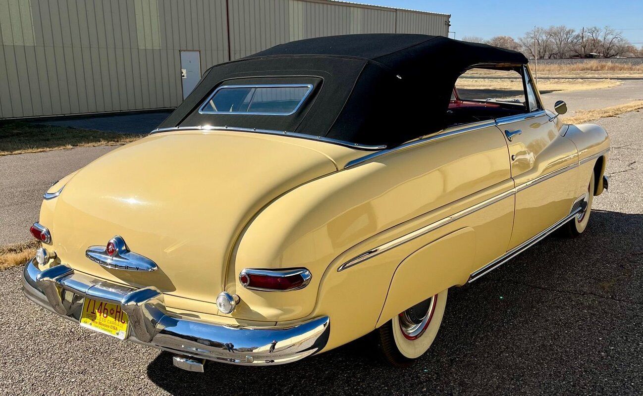 Mercury-Convertible-1949-5