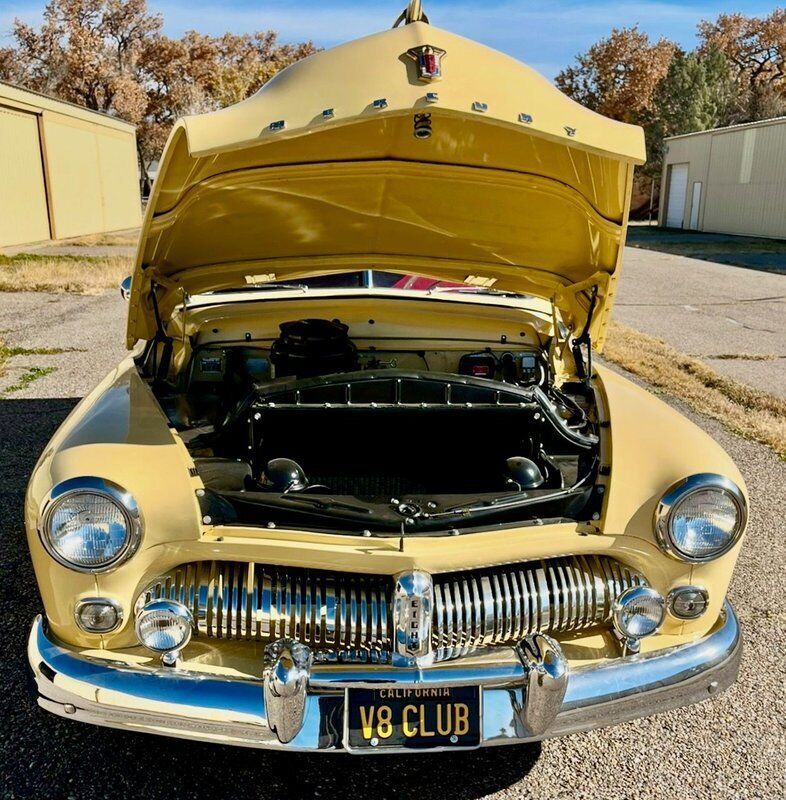 Mercury-Convertible-1949-8