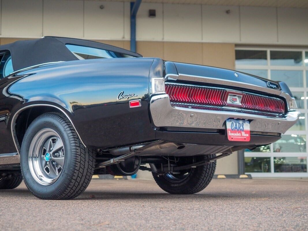 Mercury-Cougar-1969-5