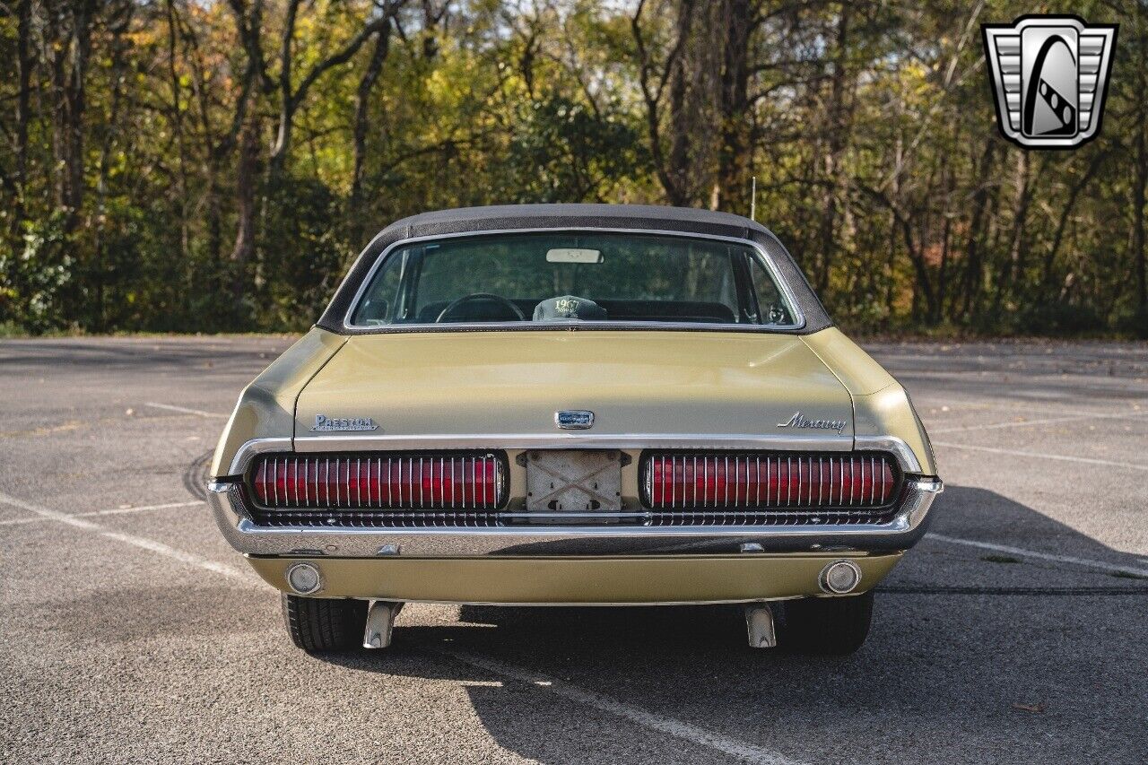 Mercury-Cougar-Coupe-1967-5