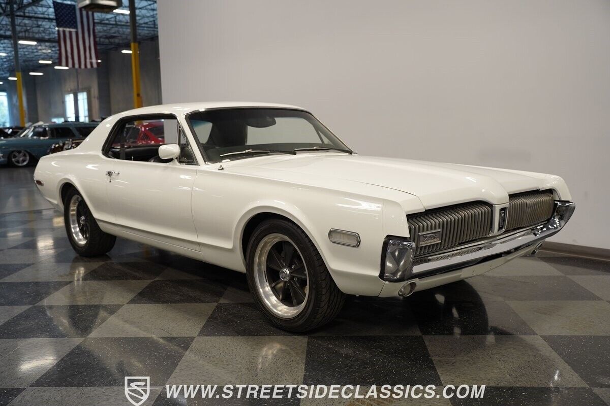 Mercury-Cougar-Coupe-1968-14