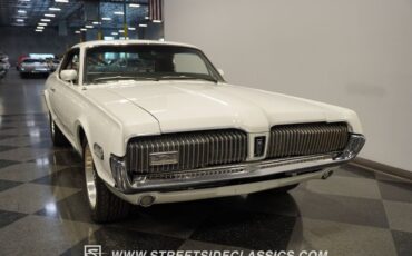 Mercury-Cougar-Coupe-1968-15