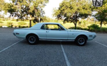 Mercury-Cougar-Coupe-1968-4