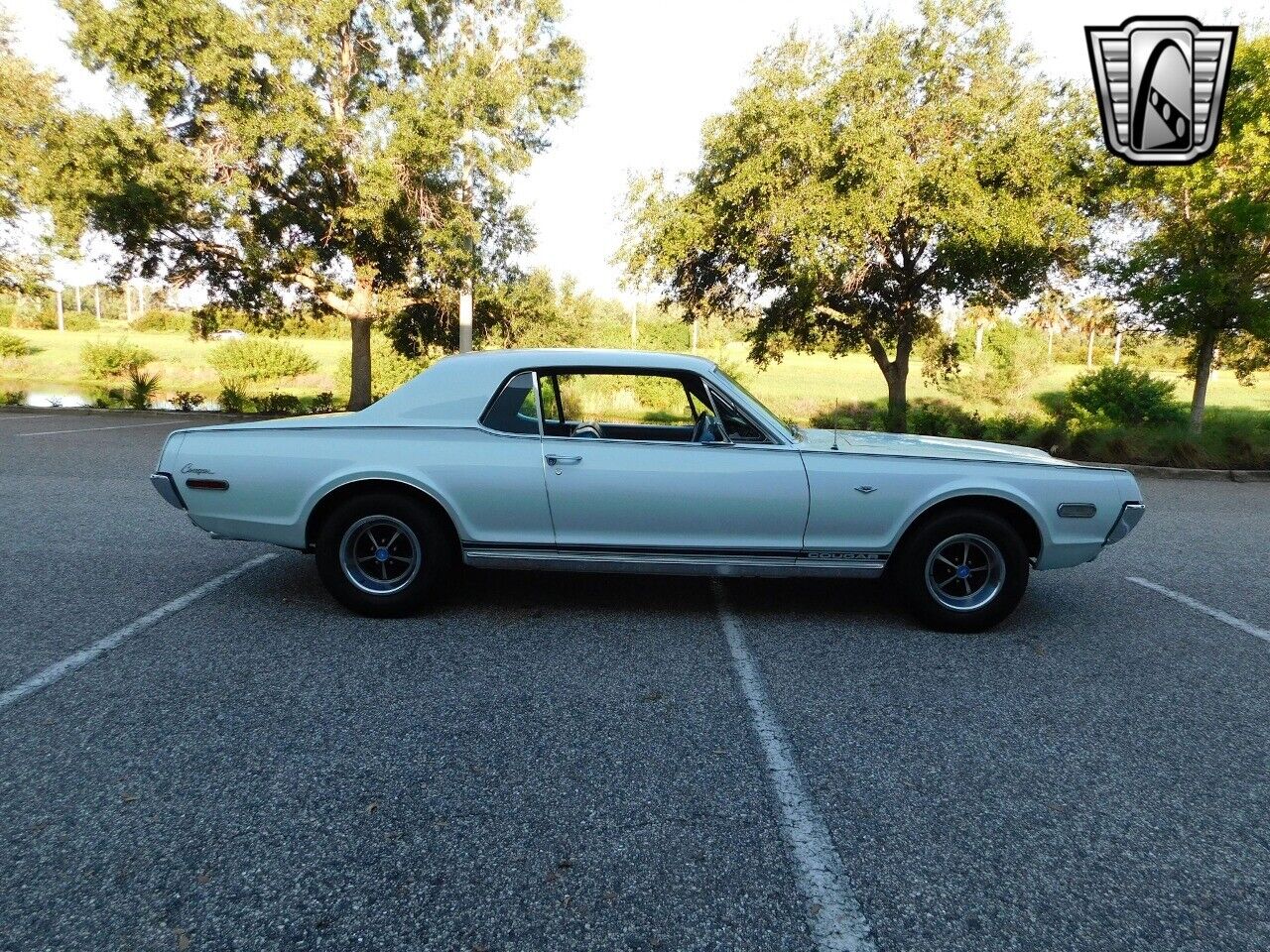 Mercury-Cougar-Coupe-1968-4