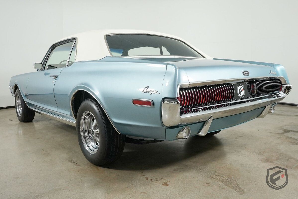 Mercury-Cougar-Coupe-1968-7