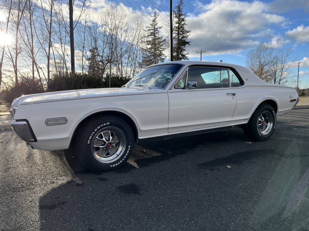 Mercury-Cougar-xr7-1968-2