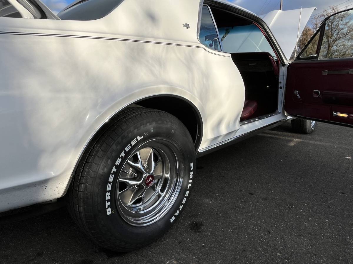 Mercury-Cougar-xr7-1968-7