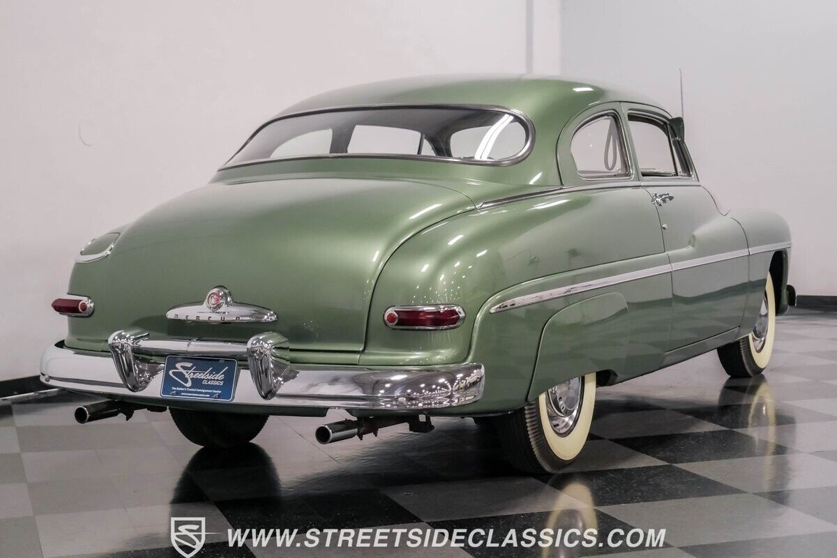 Mercury-Eight-Coupe-1949-11