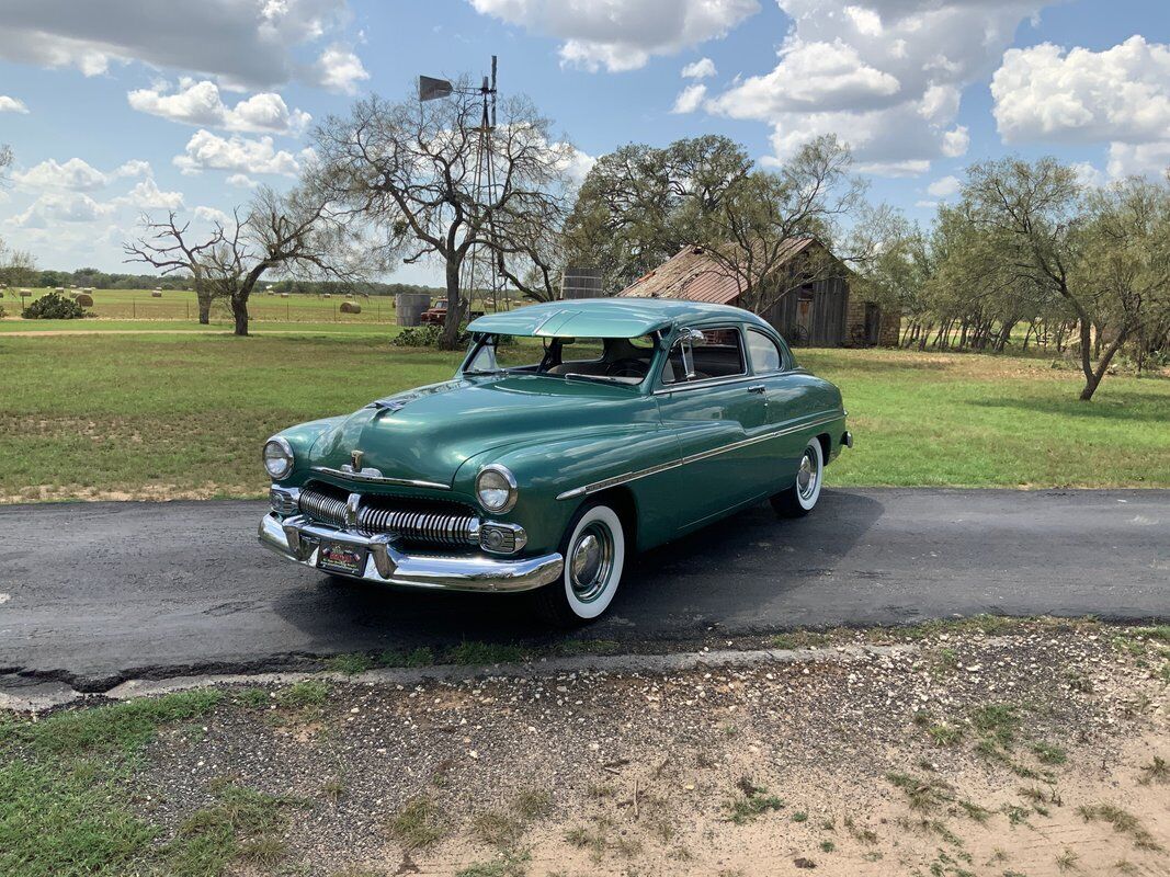 Mercury-Eight-Coupe-1950-10